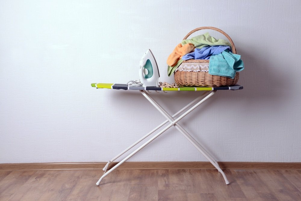 How to Close an Ironing Board