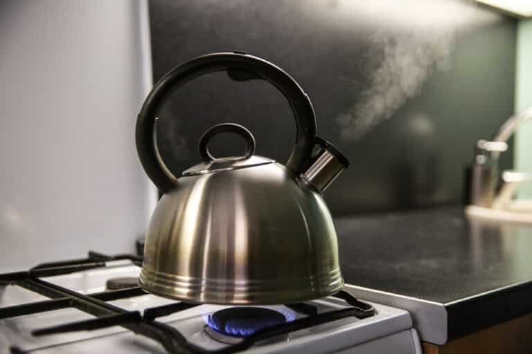Ways on How to Use a Kettle Properly