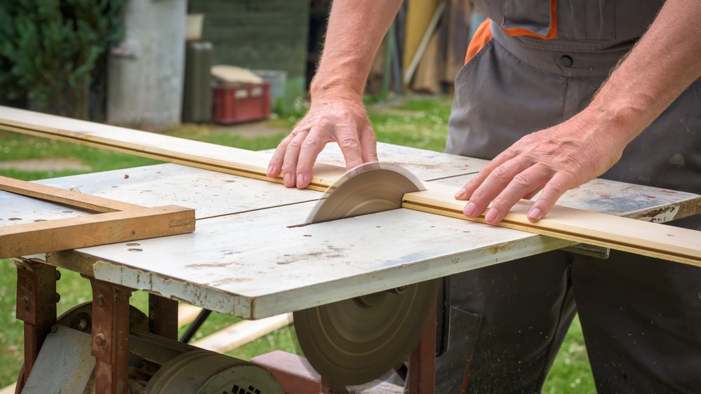 how to make a table saw