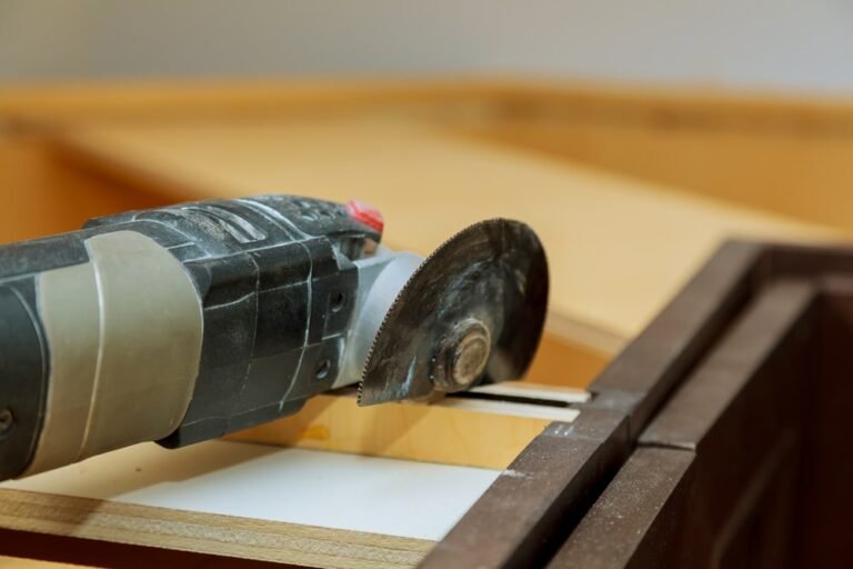 How to Use a Multi Tool? 6 Multi Tool Useful Tips