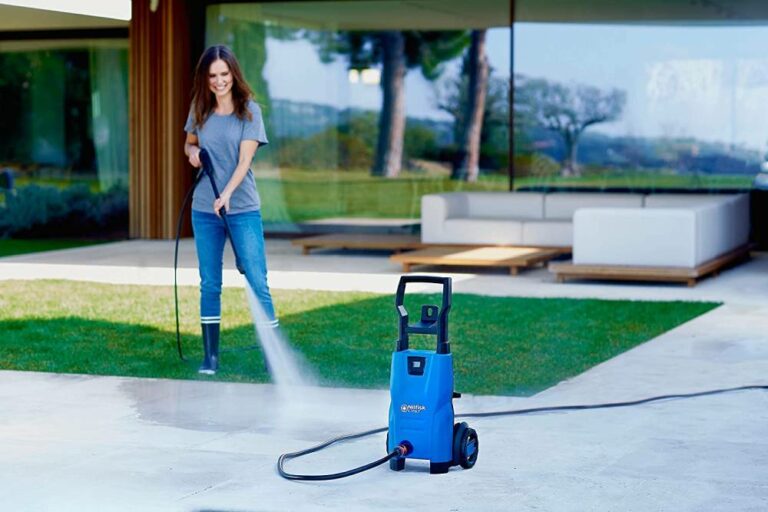 How to Use a Pressure Washer: Your Worry-Free Guide