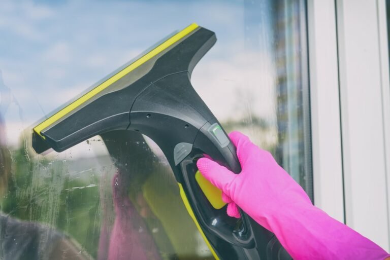 How to Use a Window Vac: The Complete Guide