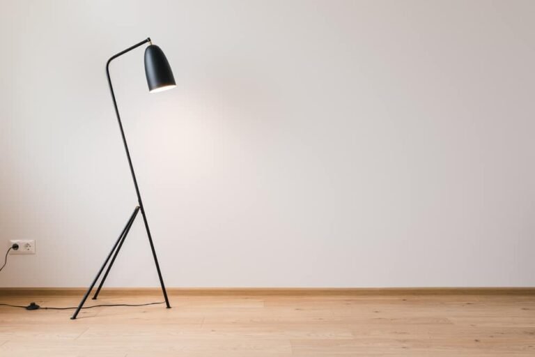 What Type of Floor Lamp Gives the Most Light? Finding the Right One