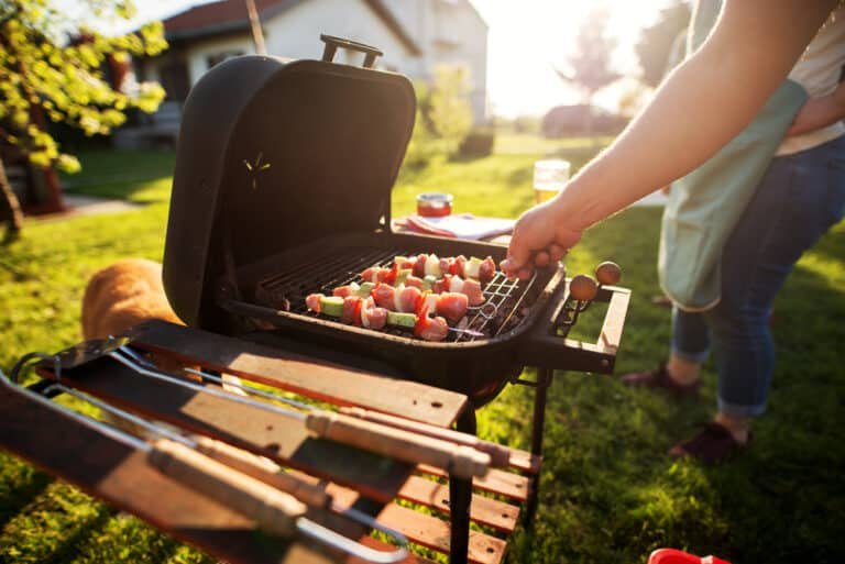 How to Convert a Gas BBQ to Charcoal: A Step-by-Step Guide