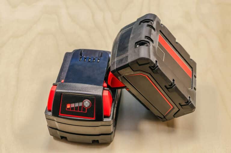 How to Store Cordless Drill Batteries: Easy Tips!