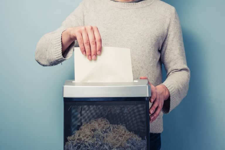 Unlock the Secrets: How Does a Paper Shredder Work?