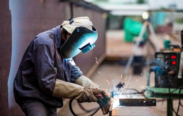 Welding 101: What Gas Does a MIG Welder Use?