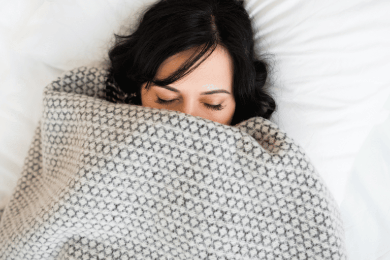 How Does a Weighted Blanket Help with Anxiety? Find Out Now!