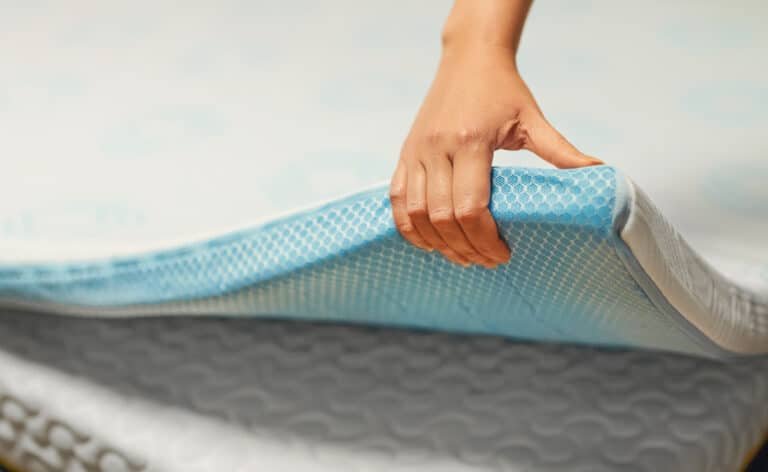 How Long Does a Memory Foam Topper Last? Get the Scoop!