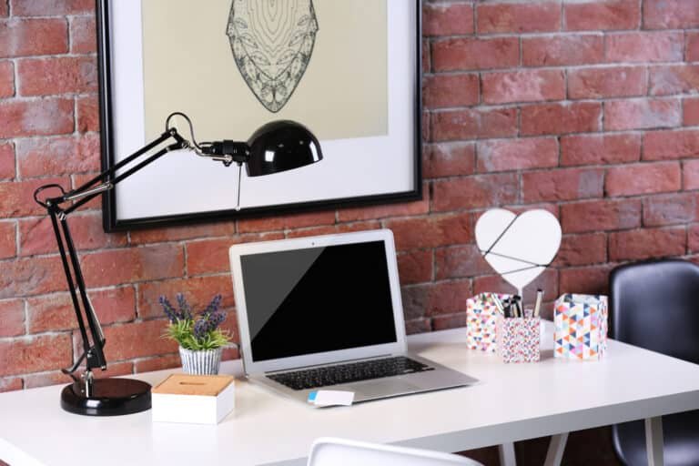 How to Decorate a Desk: 5 Tips for Stylish Workspace!