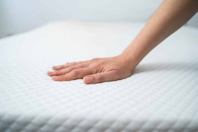 Fluff Up Your Sleep: How to Fluff a Mattress Topper