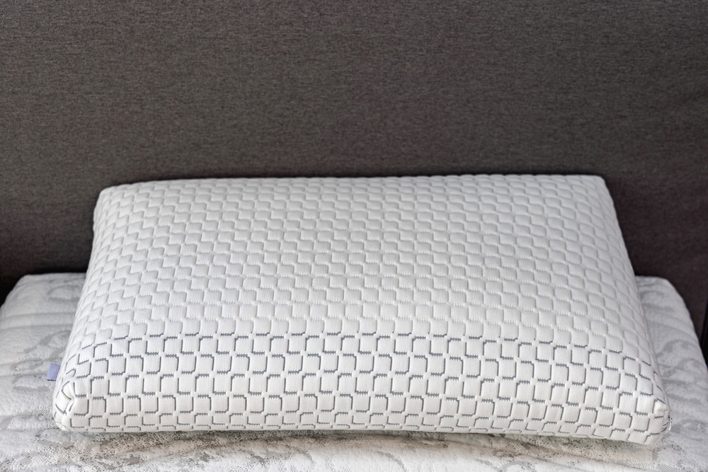 Memory Foam Pillows vs Bamboo