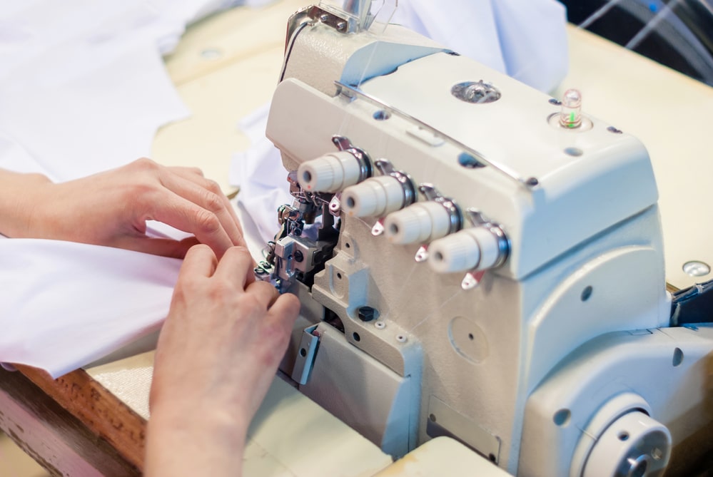 What Is an Overlocker Sewing Machine