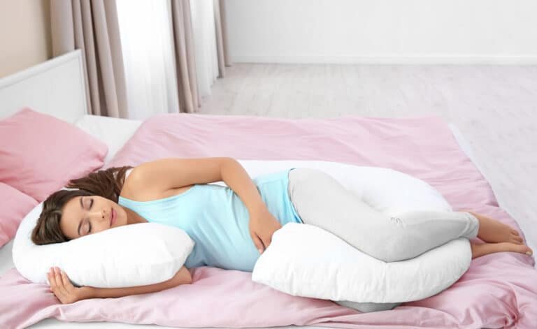 Perfect Fit: What Size Pregnancy Pillow Do I Need?