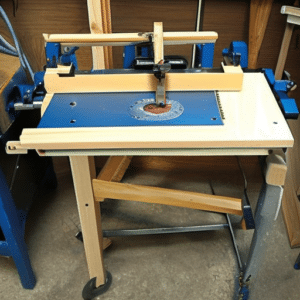 a traditional saw for cutting intricate cuts