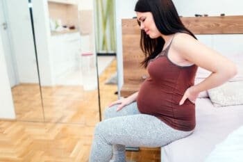 pregnant woman with back pain